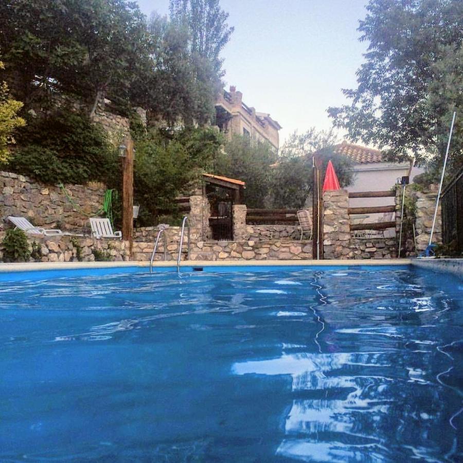 구에하르 시에라 Cortijo La Solana 게스트하우스 외부 사진